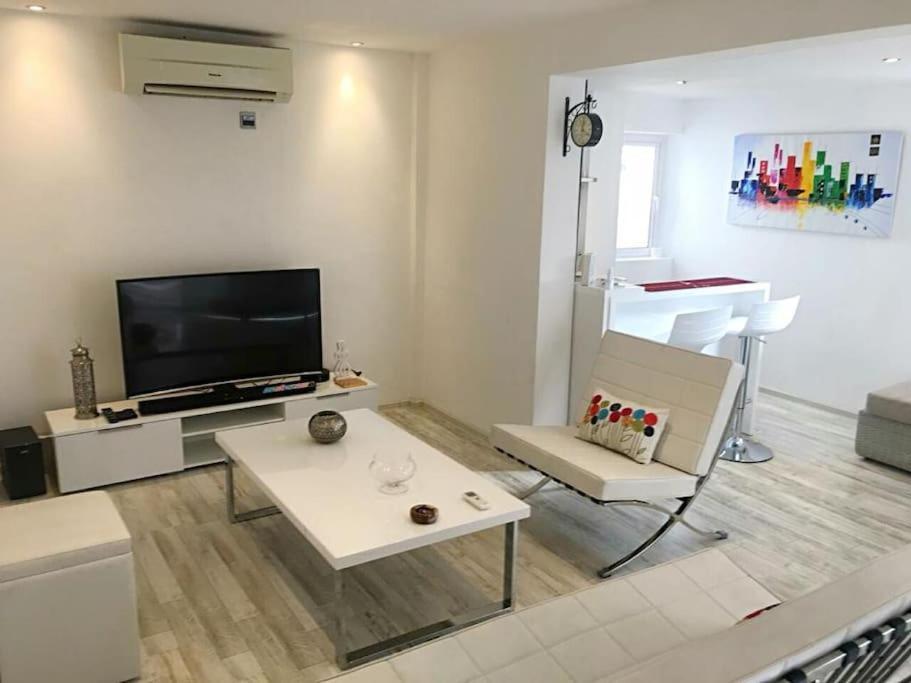 Flic-en-Flacq Villa Anastasia מראה חיצוני תמונה